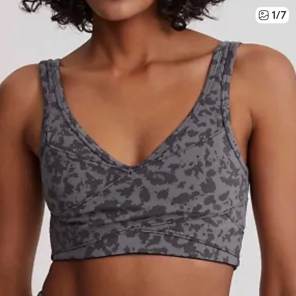 Varley Charcoal “Let’s Move Kellam” Patterned Sports Bra with Padding NWT